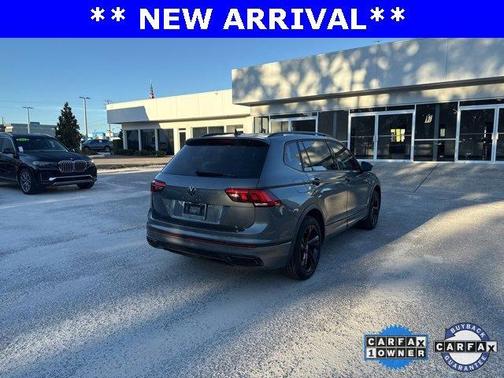 2024 Volkswagen Tiguan 2.0T SE R-Line Black