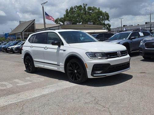 2021 Volkswagen Tiguan 2.0T SE R-Line Black