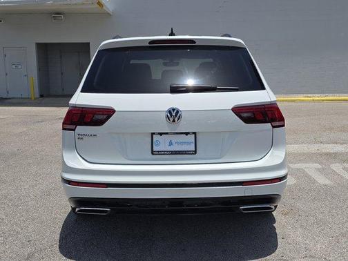2021 Volkswagen Tiguan 2.0T SE R-Line Black