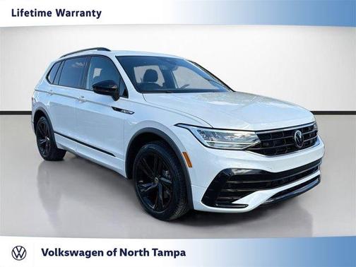 2023 Volkswagen Tiguan 2.0T SE R-Line Black