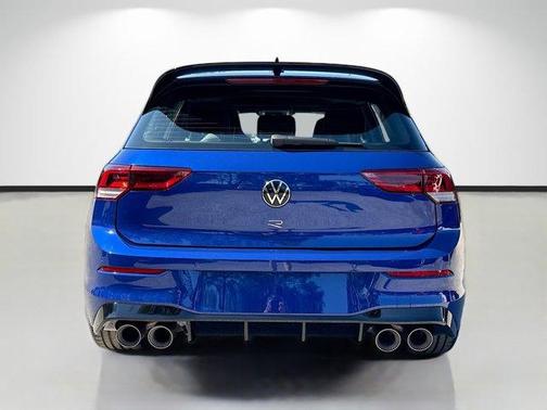 Lapiz Blue Metallic 2026 Volkswagen Golf R 2.0T