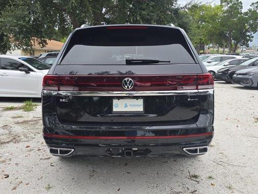 2025 Volkswagen Atlas 2.0T SEL Premium R-Line