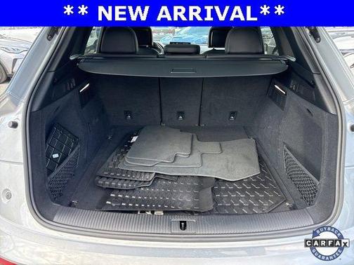 2022 Audi Q5 45 S line quattro Premium
