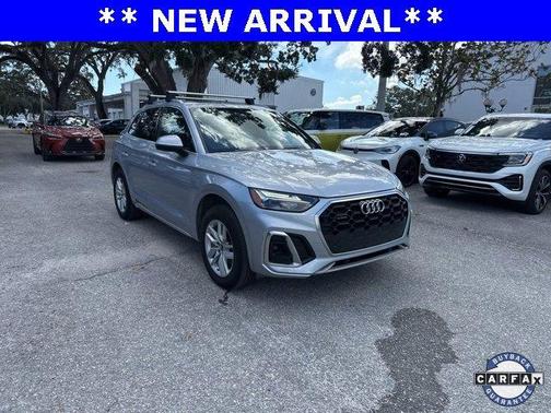 2022 Audi Q5 45 S line quattro Premium