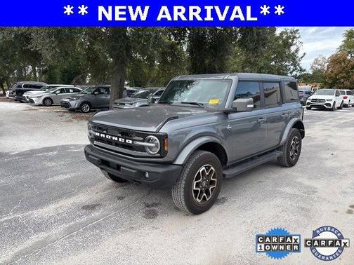 2024 Ford Bronco Outer Banks