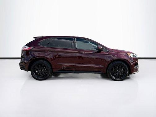 2022 Ford Edge ST Line