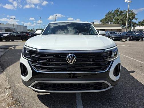 2026 Volkswagen Atlas Cross Sport 2.0T SE