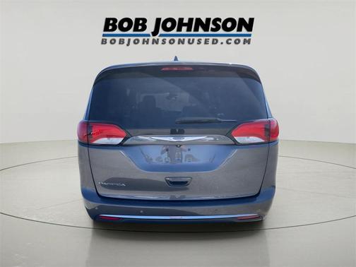 2018 Chrysler Pacifica Touring-L