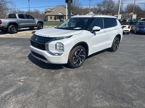 2022 Mitsubishi Outlander SEL