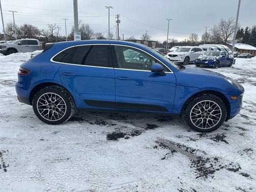 2016 Porsche Macan S