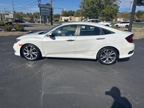 2019 Honda Civic Touring