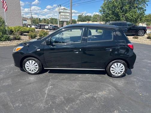 2022 Mitsubishi Mirage ES