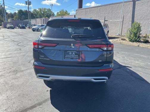 2024 Mitsubishi Outlander
