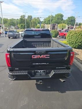 2024 GMC Sierra 2500 Denali