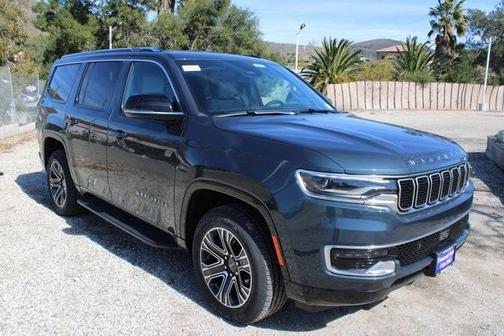 2025 Jeep Wagoneer Base