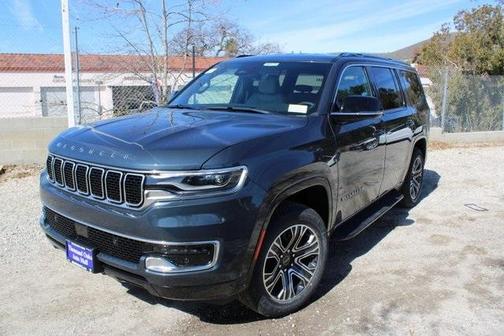 2025 Jeep Wagoneer Base