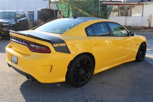 2017 Dodge Charger R/T 392