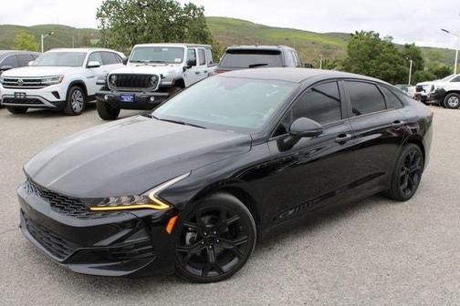 2022 Kia K5 GT-Line