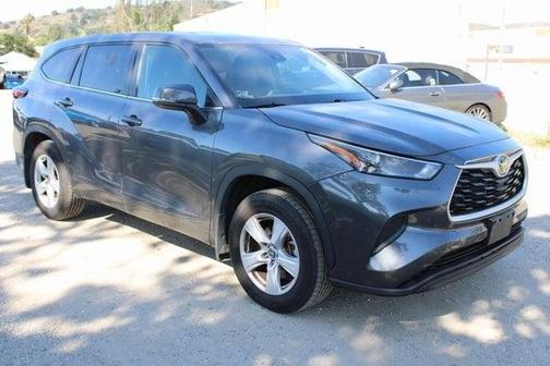 2023 Toyota Highlander L