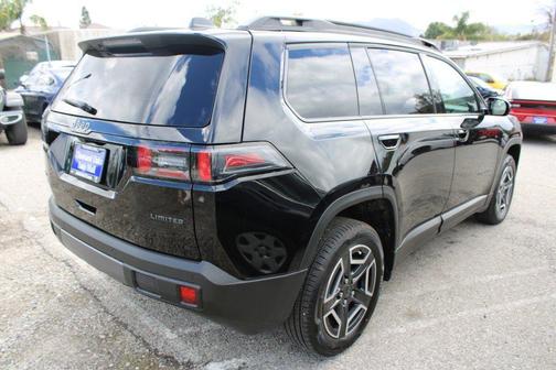2026 Jeep Cherokee LAREDO/LIMITED