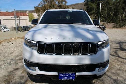2025 Jeep Wagoneer Base