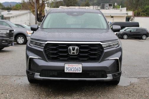 2023 Honda Pilot EX-L 8-Passenger