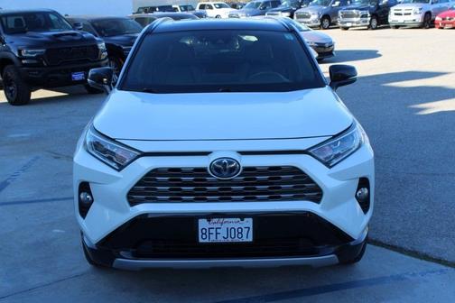 2019 Toyota RAV4 Hybrid XSE