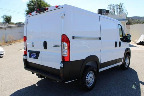 2026 RAM ProMaster 1500 Low Roof