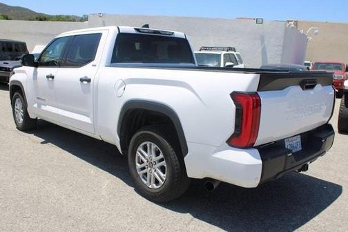 2022 Toyota Tundra SR5
