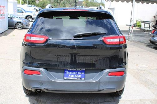 Diamond Black 2017 Jeep Cherokee Latitude