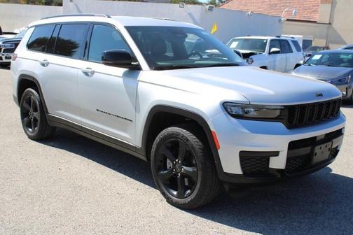 2023 Jeep Grand Cherokee L Laredo