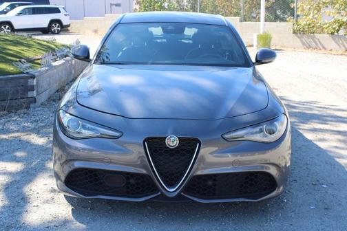 2022 Alfa Romeo Giulia Ti