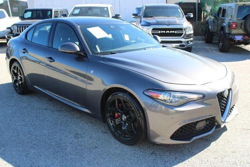 2022 Alfa Romeo Giulia Ti