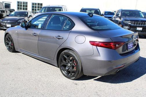 2022 Alfa Romeo Giulia Ti