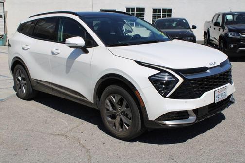 Snow White Pearl 2023 Kia Sportage Hybrid SX-Prestige