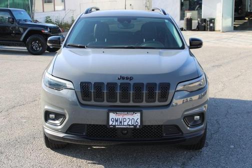 2023 Jeep Cherokee Altitude Lux