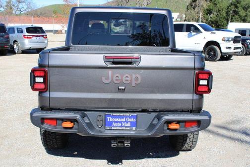 2026 Jeep Gladiator Mojave