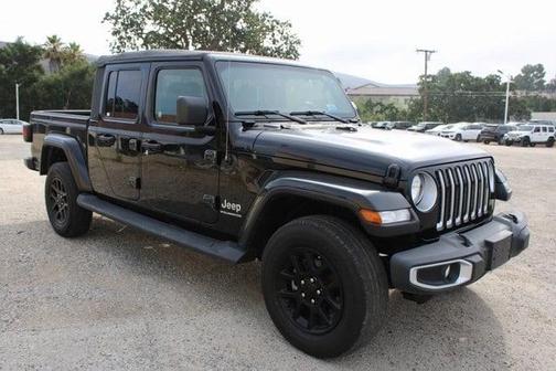 2023 Jeep Gladiator Overland
