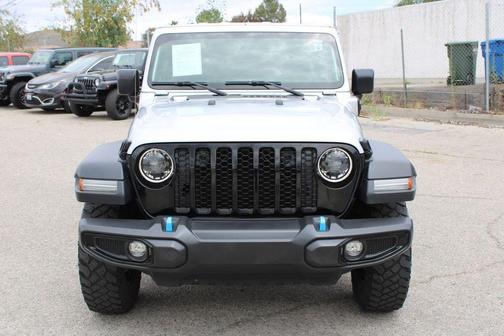 Silver Zynith Clearcoat 2023 Jeep Wrangler 4xe Base