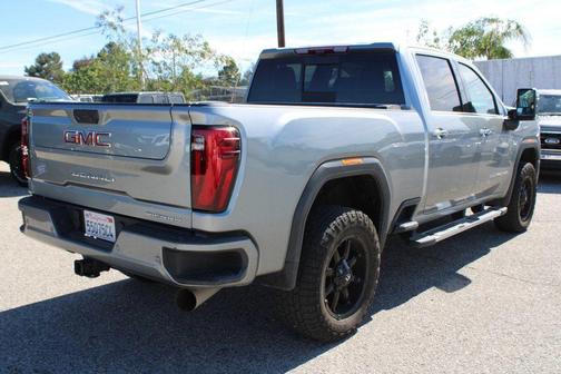 2024 GMC Sierra 2500 Denali