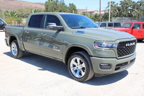 2025 RAM 1500 Big Horn/Lone Star