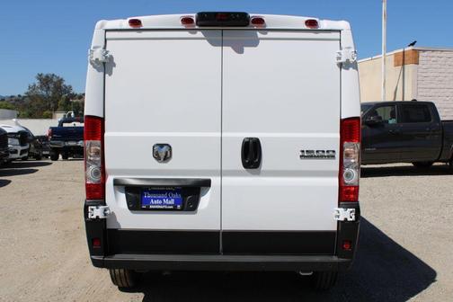 Bright White Clearcoat 2026 RAM ProMaster 1500 Low Roof