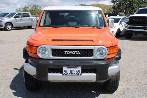 2014 Toyota FJ Cruiser Base