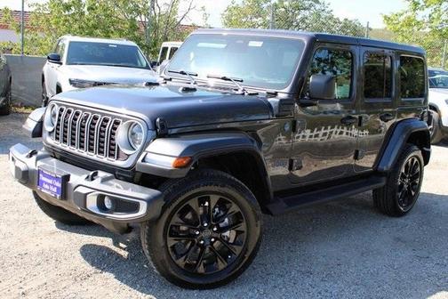 2025 Jeep Wrangler 4xe Sahara