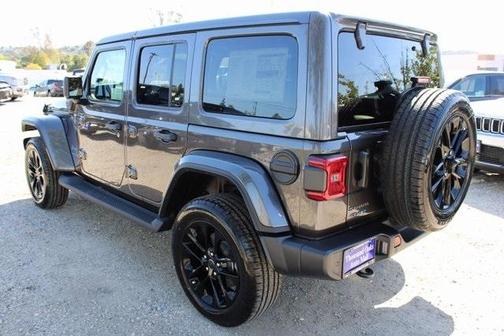 2025 Jeep Wrangler 4xe Sahara