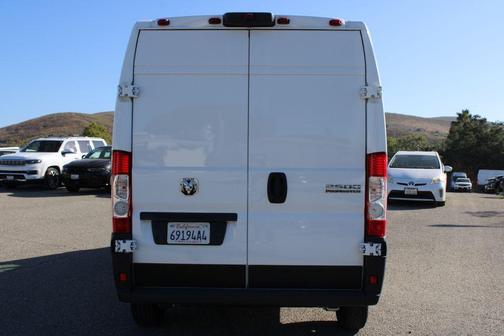 Bright White Clearcoat 2024 RAM ProMaster 2500 High Roof