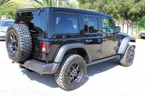 2025 Jeep Wrangler 4xe Sport