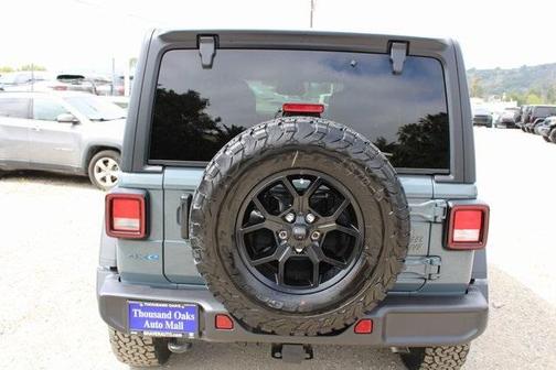 2025 Jeep Wrangler 4xe Sport