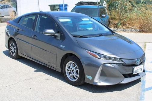 2021 Toyota Prius Prime XLE