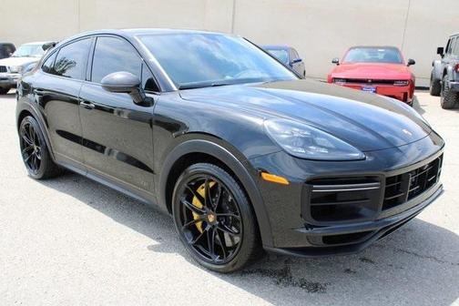 2023 Porsche Cayenne Turbo GT